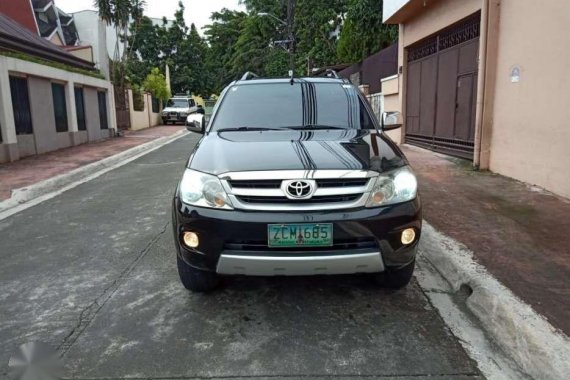TOYOTA Fortuner 2005 FOR SALE