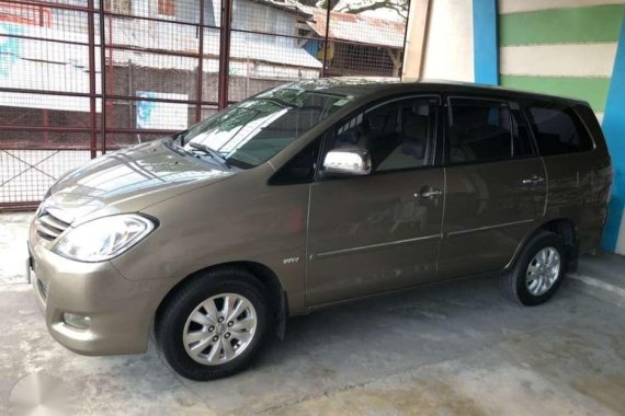 2011 Toyota Innova G automatic FOR SALE