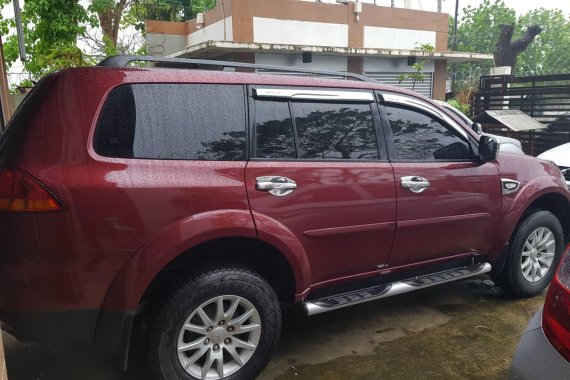 Mitsubishi Montero sport Automatic Diesel 2010