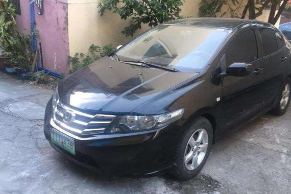 SELLING Honda City i vtec matic 2011