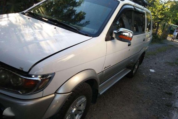 Isuzu Crosswind 2010 for sale