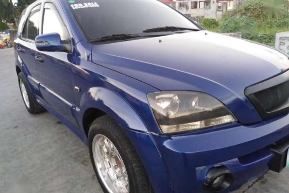 Kia Sorento 2005 4x4 high and low 300 k negotiable