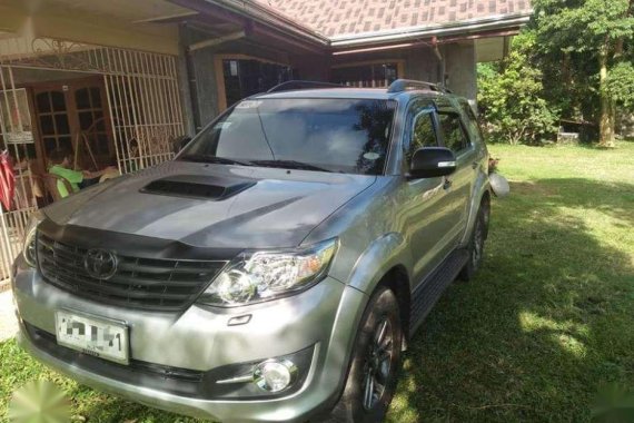 For Sale! RUSH 2015 Toyota Fortuner V 4x2 Top of the Line