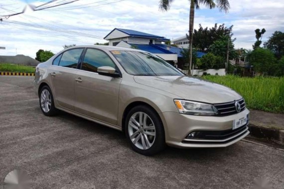 VW Volkswagen Jetta Highline 2018