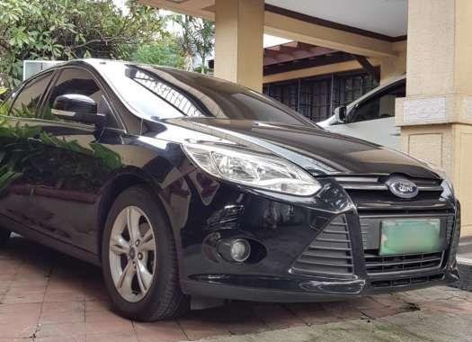 2013 Ford Focus 1.6 L AT Sedan FOR SALE