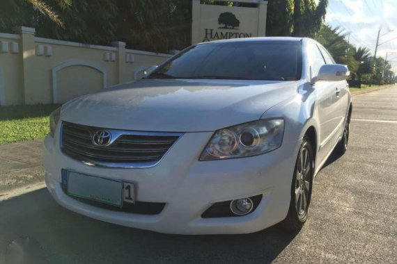 Toyota Camry 2.4 v top of the line 2008 model