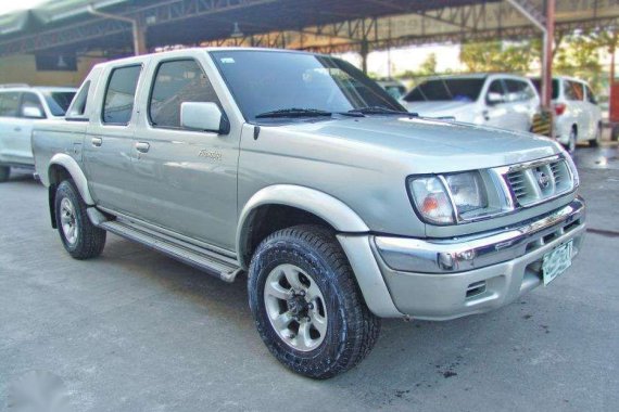 2000 Nissan Frontier for sale