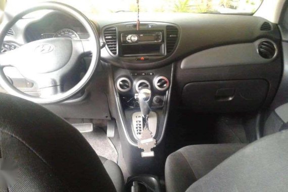 Hyundai i10 Automatic 2012 FOR SALE