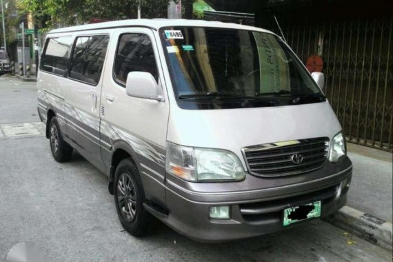 TOYOTA Hiace Super Grandia 2004 FOR SALE