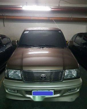 Good as new Toyota Revo 2002 for sale
