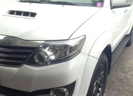 Rush for sale Toyota Fortuner g 2015 model