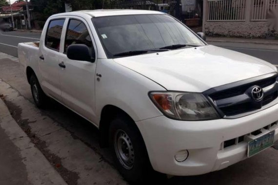 Toyota HIlux j 2007 FOR SALE