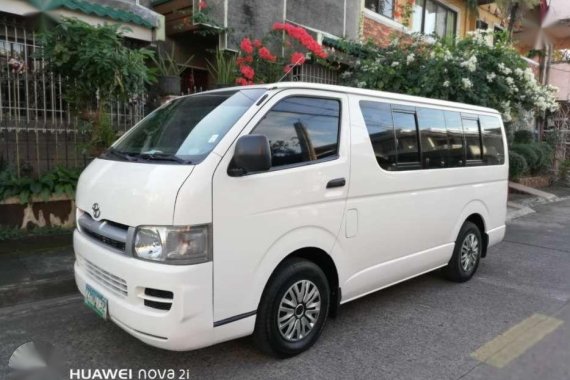 2008 TOYOTA Hiace commuter FOR SALE