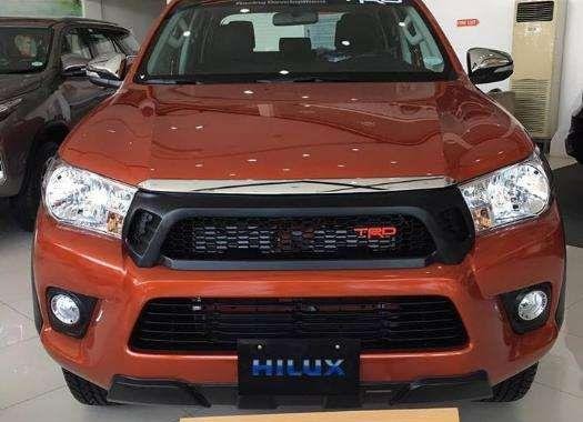 NEW TOYOTA HILUX 4X2 E M/T 2018