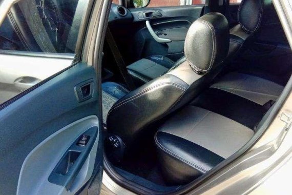 2012 FOR SALE FORD FIESTA 1.6 ENGINE DISPLACEMENT