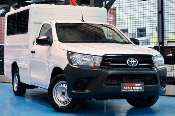 2017 Toyota Hilux FX for sale 