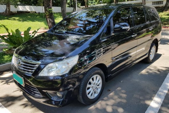 2012 Toyota Innova G (Top of the line, Diesel, 1st Owned)