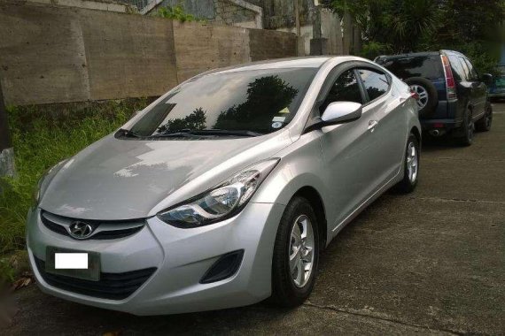 2013 Hyundai Elantra Automatic for sale 