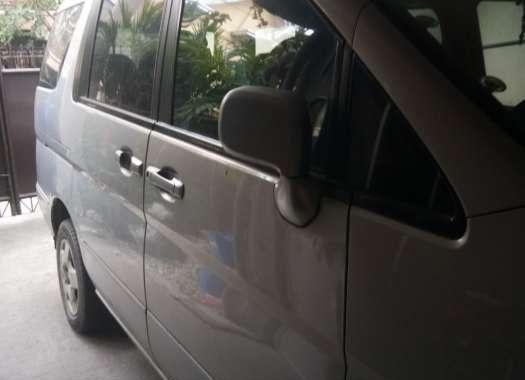 Nissan Serena MT 2002 local for sale 