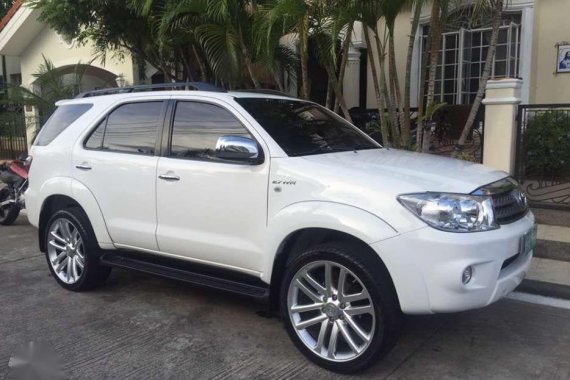 Toyota Fortuner 2005 2.7 gas automatic 4x2 