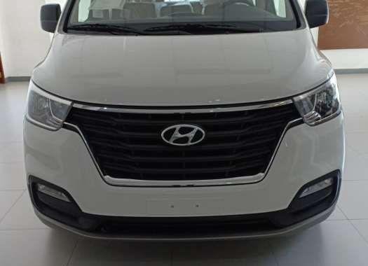 Hyundai Starex Facelifted 2019 model