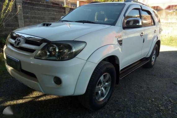 Toyota Fortuner V 2005 for sale