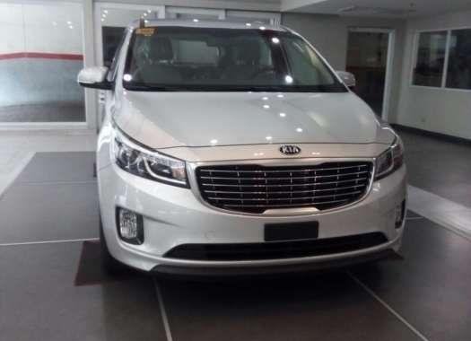 2018 Kia Grand Carnival 2.2L 7 seaters