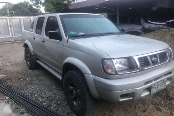 Nissan Frontier 2000 for sale