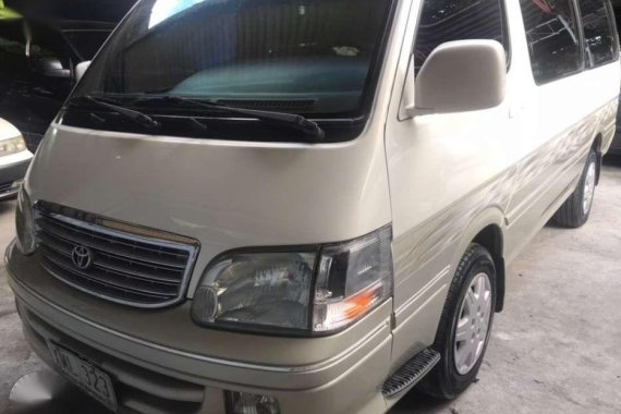 TOYOTA Hiace SUPER GRANDIA 2003 Mt 30 Diesel