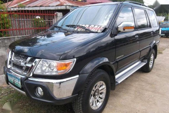 FOR SALE Isuzu Crosswind sportivo 2010