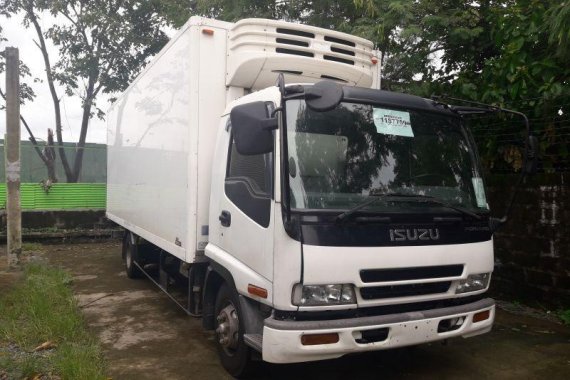 2003 Isuzu Forward for sale