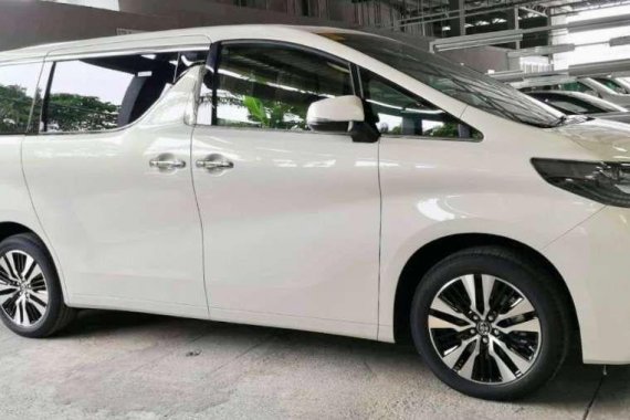 Toyota Alphard AT BRANDNEW NEW LOOK 2018