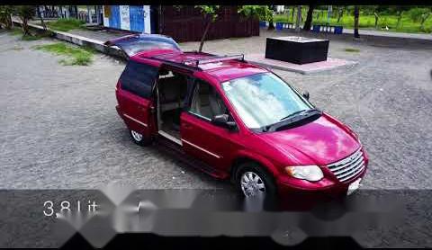 2005 Chrysler Town And Country for sale