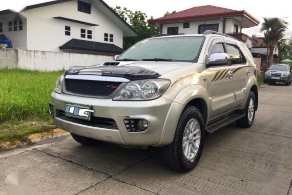 Like new Toyota Fortuner For Sale