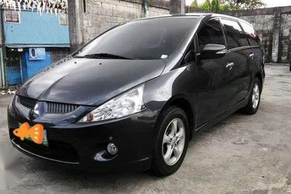 Mitsubishi Grandis 2009 for sale