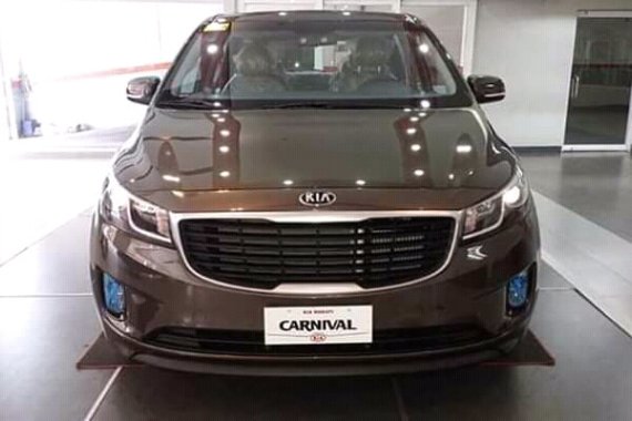 KIA GRAND CARNIVAL 2018 for sale