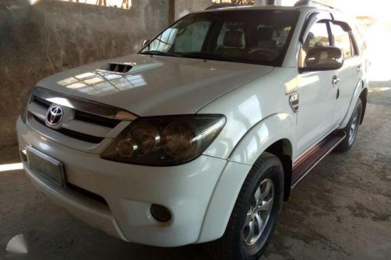 Toyota Fortuner V 2005 for sale