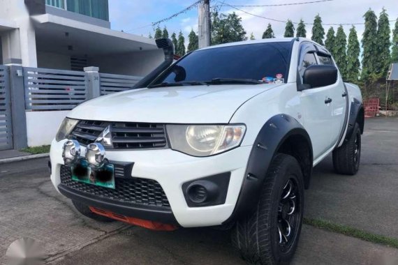 2012 Mitsubishi Strada for sale 