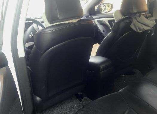 Hyundai Elantra Premium 2012 for sale