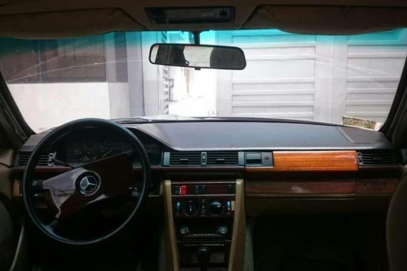 1990 Mercedes Benz W124 for sale