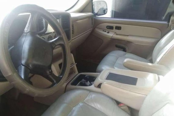 2001 Chevrolet Suburban for sale