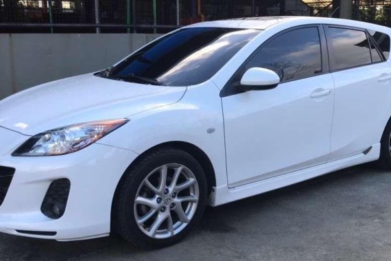 2013 Mazda 3 1.6L Hatchback Top Of The Line 