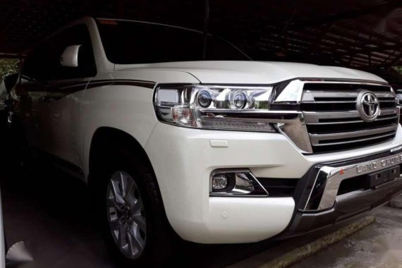 2018 Toyota Land Cruiser vx premium Local brandnew