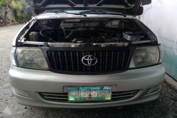 2005 Toyota Revo for sale