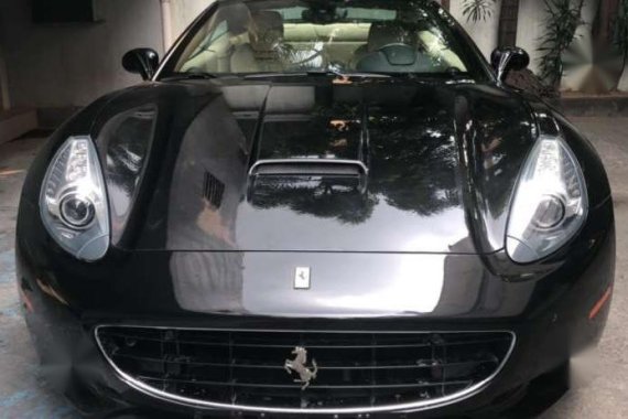 2010 Ferrari California Convertible and Very Fresh Good as New