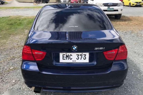 2011 BMW 318i FOR SALE