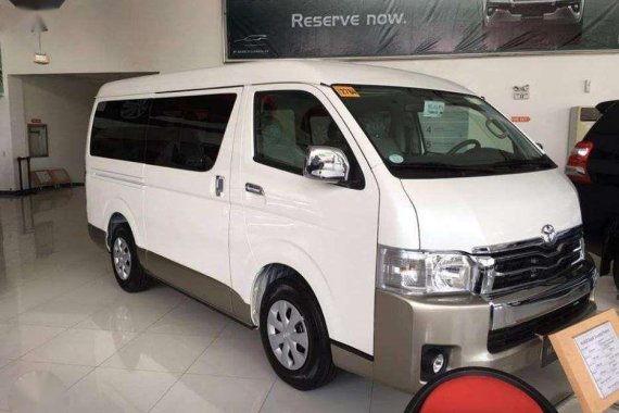 TOYOTA HIACE GL GRANDIA DIESEL M/T 2019 EURO 4