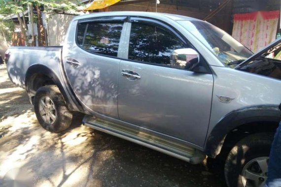 Mitsubishi Strada 2011 for sale