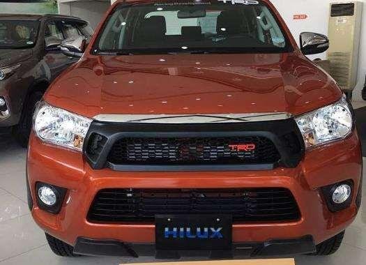 NEW TOYOTA HILUX 4X2 E M/T 2019
