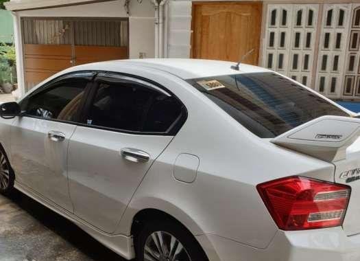 Well-kept Honda city for sale
